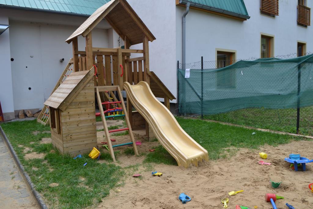 Hotel Penzion U Zámecké Zahrady Lipník nad Bečou Exterior foto